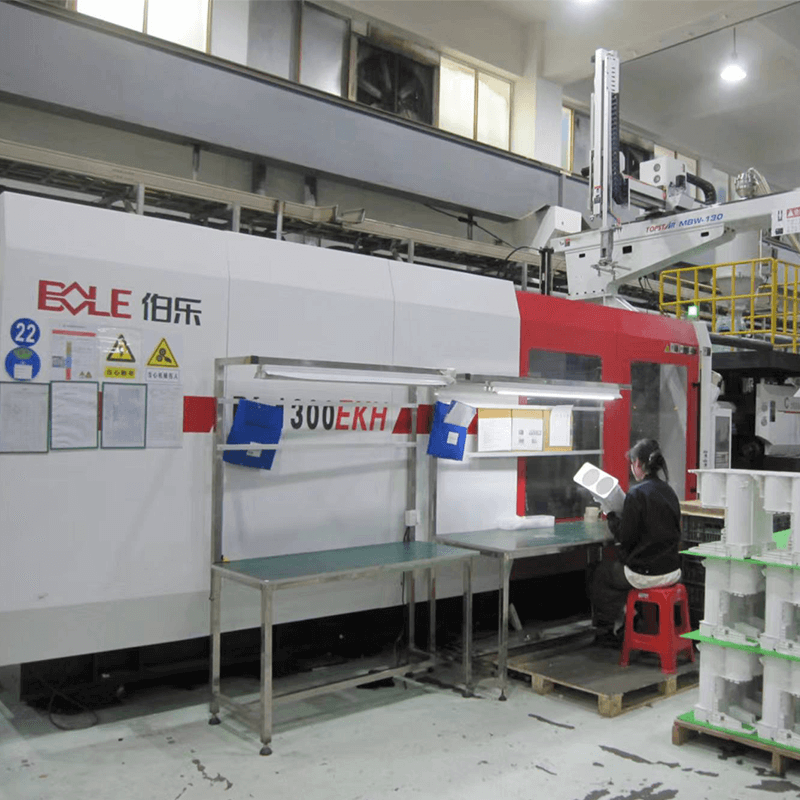Plastic Injection Molding (3)
