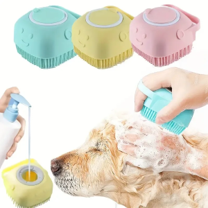 OEM Silicone Pet Massage Brush with Shampoo Dispenser Ideal for Dogs & Cats Usage Factory3